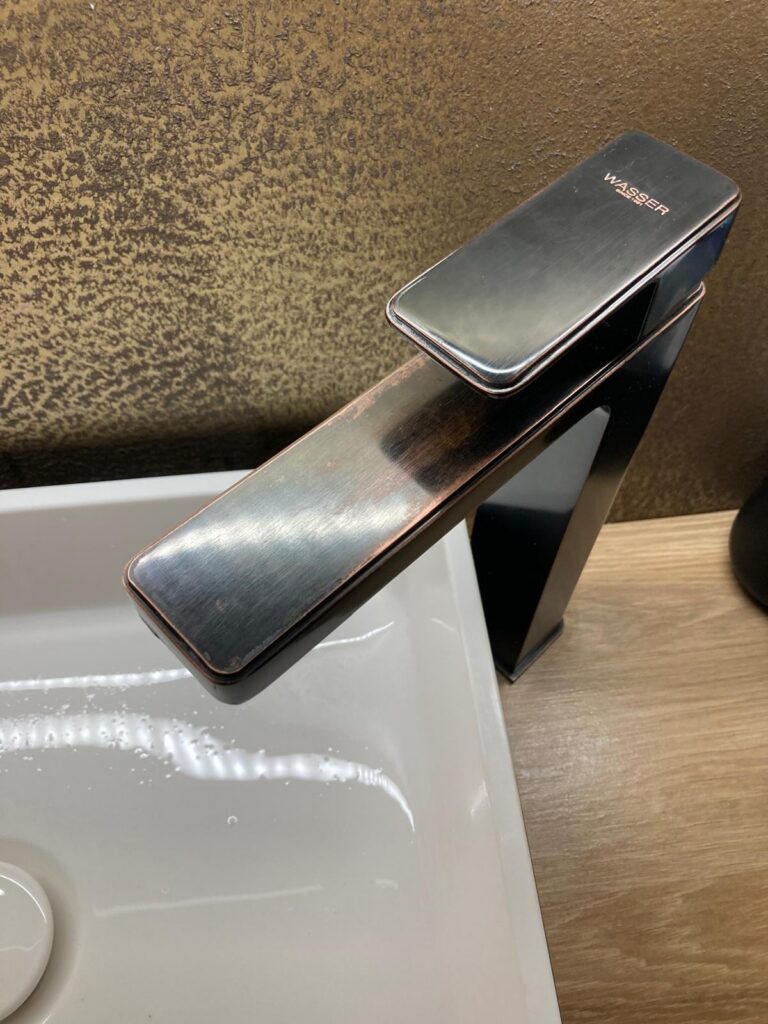 puhastusteenused, vannitoa puhastus